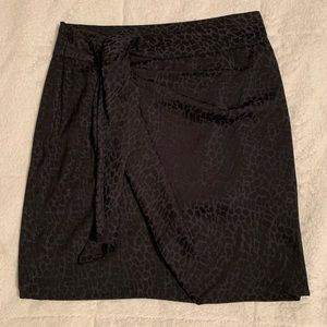 Women’s Guess Skirt